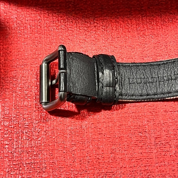 BURBERRY PRE-LOVED AUTHENTIC NOVA SIGNATURE DESIGN CHRONOGRAPH WATCH - Picture 15 of 17